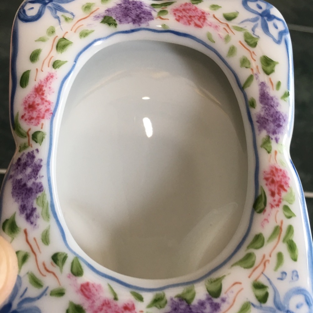 Limoges Picture Frame - Picture 2 of 4